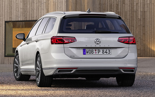 Volkswagen Passat GTE Variant (2019) (#88765)