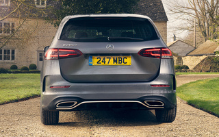 Mercedes-Benz B-Class AMG Line (2019) UK (#89216)