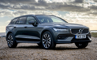 Volvo V60 Cross Country (2019) UK (#89263)