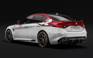 Alfa Romeo Giulia Quadrifoglio Alfa Romeo Racing (2019) (#89454)