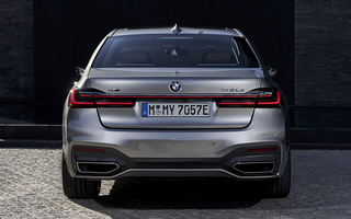 BMW 7 Series Plug-In Hybrid M Sport [LWB] (2019) (#89961)