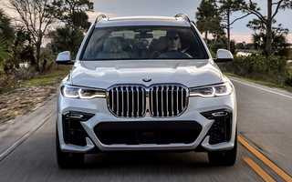 BMW X7 M Sport (2020) US (#90062)