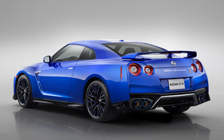 Nissan GT-R 50th Anniversary (2020) US (#90303)