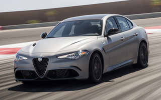 Alfa Romeo Giulia Quadrifoglio NRing (2019) US (#90336)