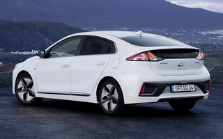 Hyundai Ioniq Hybrid (2019) (#90640)