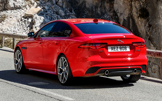 Jaguar XE R-Dynamic (2019) (#90910)