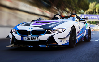 BMW i8 Roadster Formula E Safety Car (2019) (#90948)