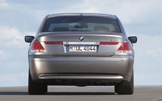 BMW 7 Series (2001) (#91337)