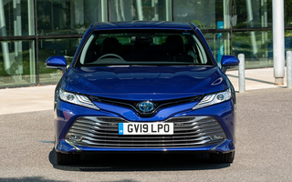 Toyota Camry Hybrid (2019) UK (#91458)