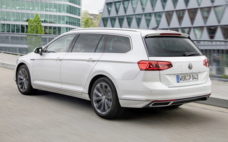 Volkswagen Passat GTE Variant (2019) (#91559)