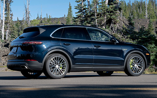 Porsche Cayenne E-Hybrid (2019) US (#92600)