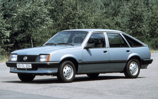 Opel Ascona [5-door] (1981) (#92700)