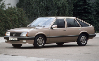 Opel Ascona CD [5-door] (1982) (#92713)
