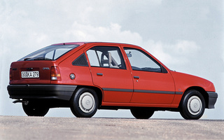 Opel Kadett [5-door] (1984) (#92752)