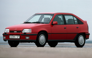 Opel Kadett GSi [5-door] (1984) (#92777)