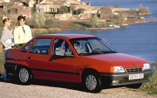 Opel Kadett Sedan (1989) (#92802)
