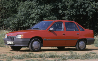 Opel Kadett Sedan (1985) (#92804)