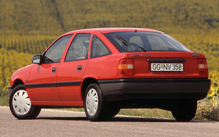Opel Vectra [5-door] (1989) (#92903)
