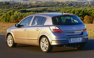 Opel Astra (2004) (#93534)