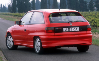 Opel Astra GSi [3-door] (1991) (#93619)