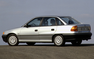 Opel Astra Sedan (1992) (#93735)