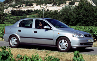 Opel Astra Sedan (1998) (#93740)