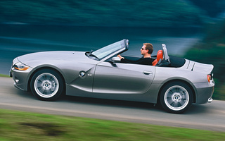 BMW Z4 (2002) UK (#95159)