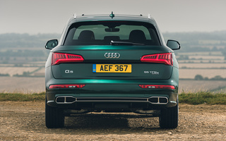 Audi Q5 Plug-In Hybrid S line (2019) UK (#95369)