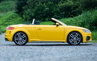 Audi TT Roadster S line (2019) JP (#95470)