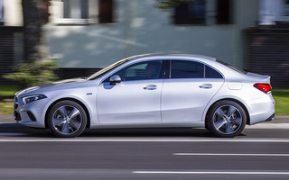 Mercedes-Benz A-Class Sedan Plug-In Hybrid (2019) (#95644)