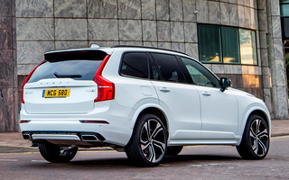 Volvo XC90 Twin Engine R-Design (2019) UK (#95844)