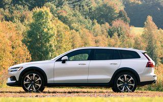 Volvo V60 Cross Country (2019) US (#96446)