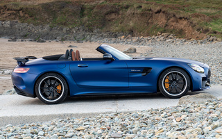 Mercedes-AMG GT R Roadster (2019) UK (#96518)