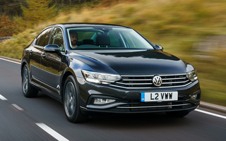 Volkswagen Passat (2019) UK (#96695)