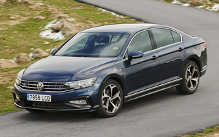 Volkswagen Passat R-Line (2019) (#96827)