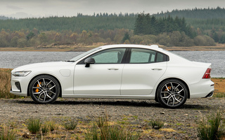 Volvo S60 Polestar Engineered (2019) UK (#97014)