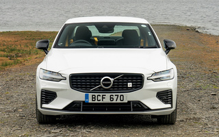 Volvo S60 Polestar Engineered (2019) UK (#97015)