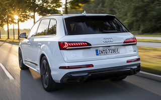 Audi Q7 Plug-In Hybrid S line (2019) (#97046)