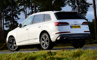 Audi Q7 Black Edition (2019) UK (#97534)