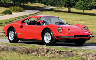 Dino 246 GT with flared wheel arches (1972) UK (#97547)