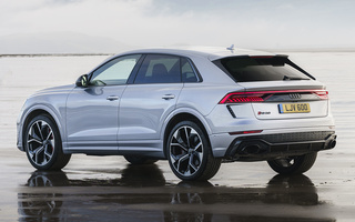 Audi RS Q8 (2020) UK (#97721)