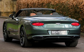 Bentley Continental GT Convertible Equestrian Edition by Mulliner (2020) UK (#98652)