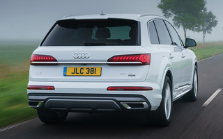 Audi Q7 Plug-In Hybrid S line (2020) UK (#99937)