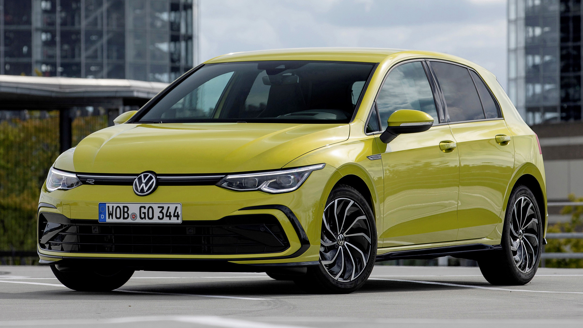 2020 Volkswagen Golf Mild Hybrid RLine Wallpapers and HD Images