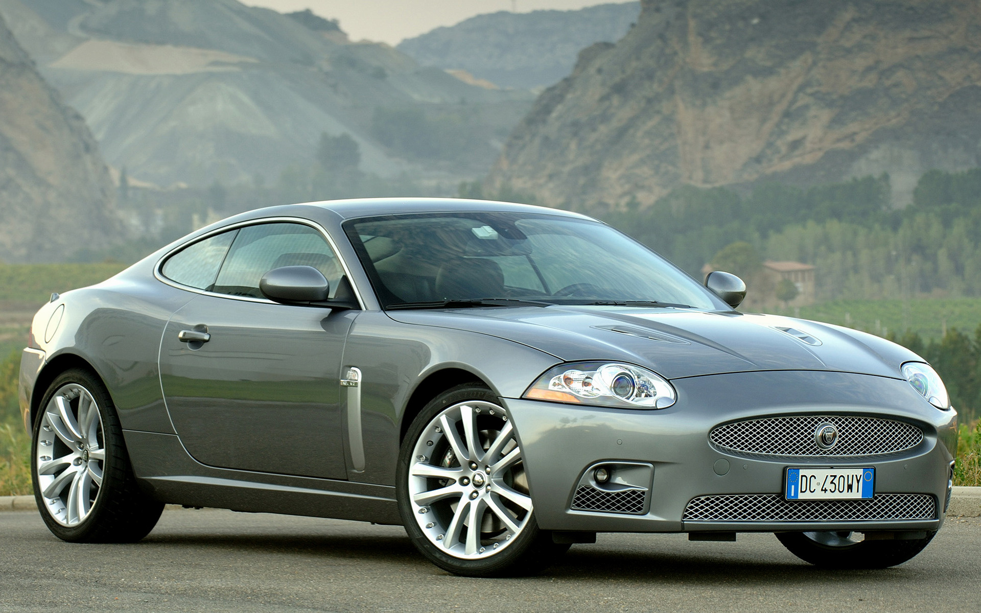2007 Jaguar XKR Coupe - Wallpapers and HD Images | Car Pixel