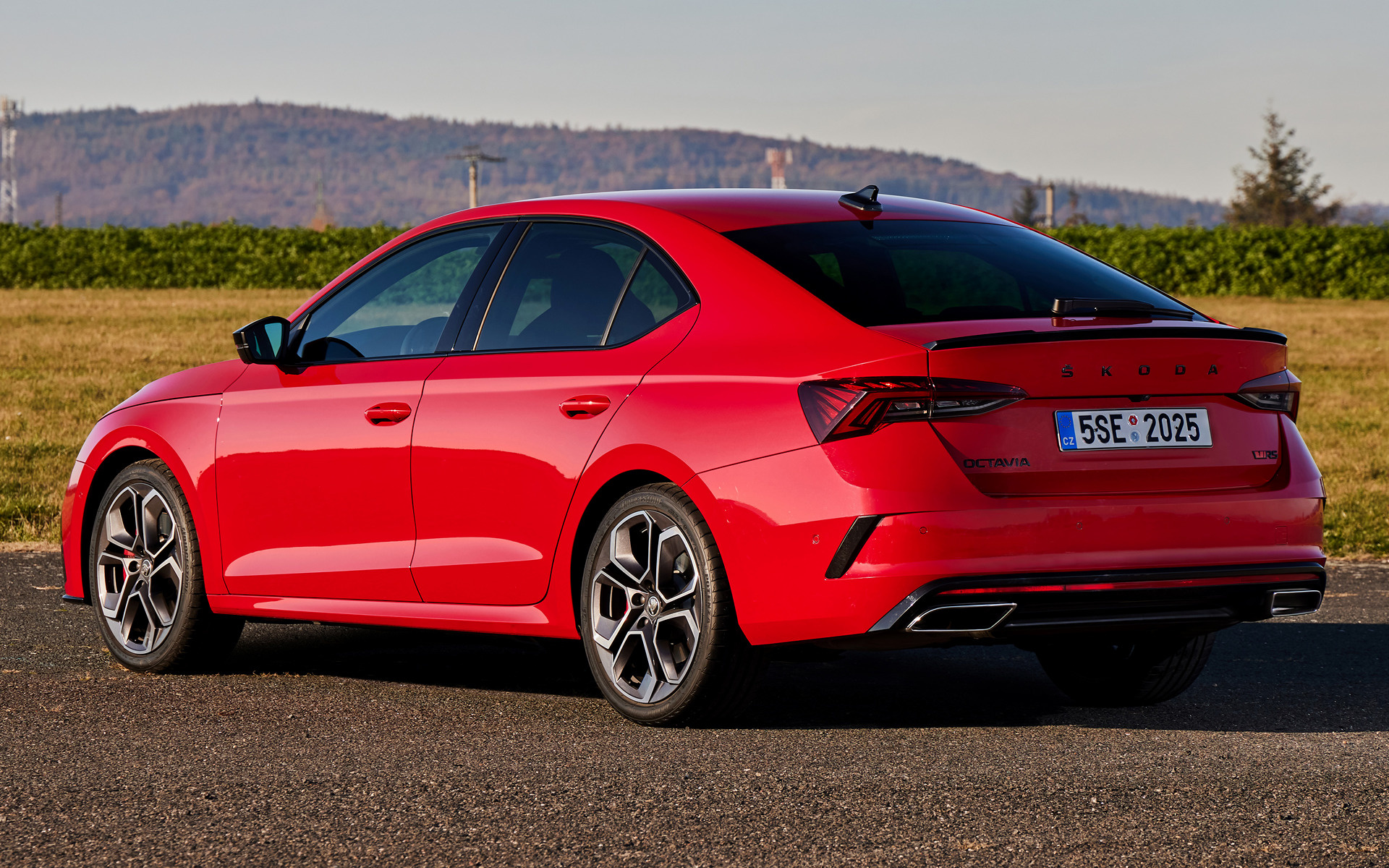 Skoda octavia rs 2021. Skoda RS 2021.