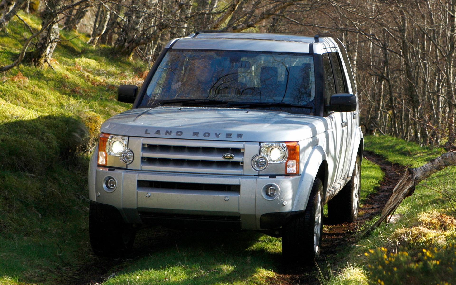 Дискавери подряд. Ленд Ровер Дискавери 2008. Land Rover Discovery 3. Ленд Ровер Дискавери 3 2008. Ленжеровер Дискавери 3 2008.
