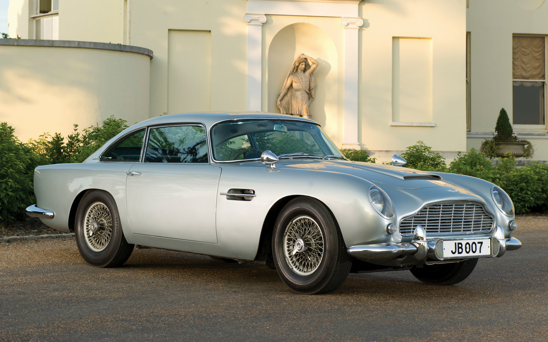 aston martin db5 james bond edition car wallpaper 39998