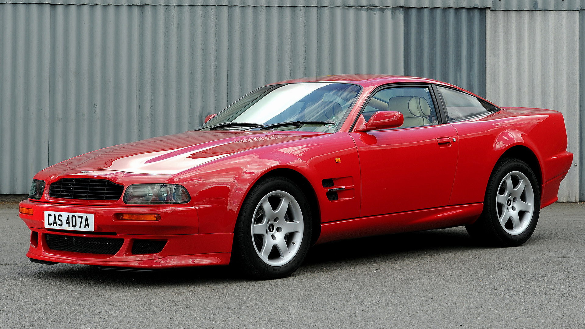 The Ultimate British Luxury Sports Car: 1993 Aston Martin V8 Vantage