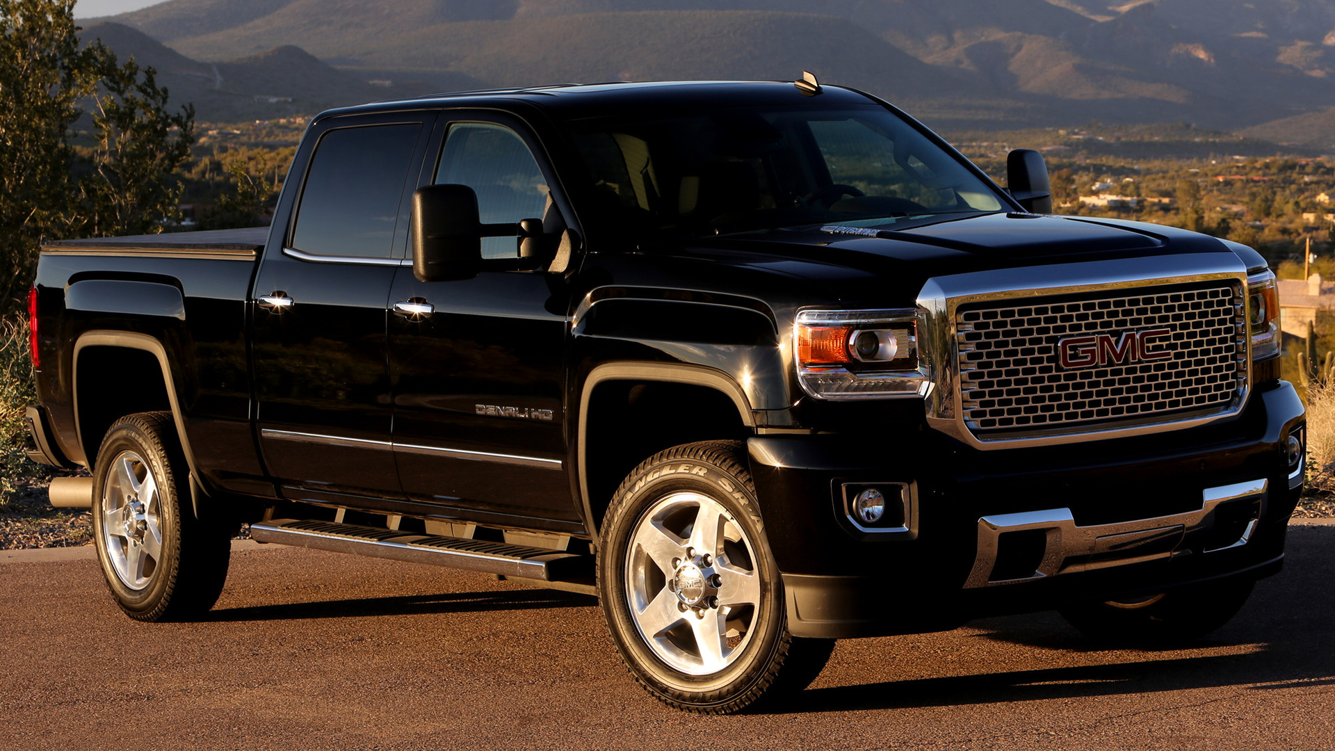 2015 GMC Sierra Denali 2500 HD Crew Cab - Wallpapers and HD Images ...